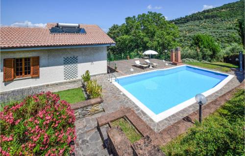 Puliciano House | Awesome Home In Sant'andrea A Pigli