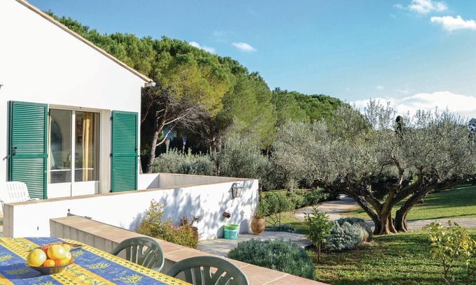 Toulon House | Awesome home in Toulon