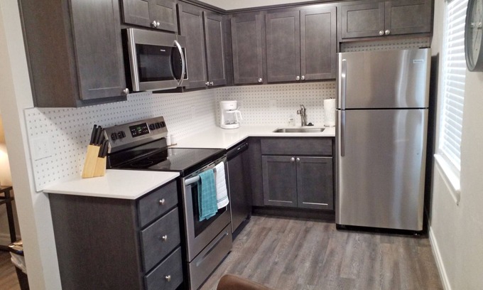 Central Oklahoma City Apartment | Awesome, in Plaza #15 area