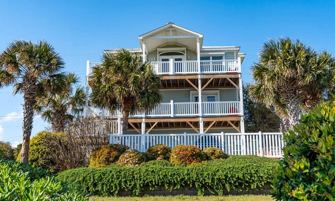 Emerald Isle House | Aye Candy, Almost Oceanfront House in Emerald Isle, NC!