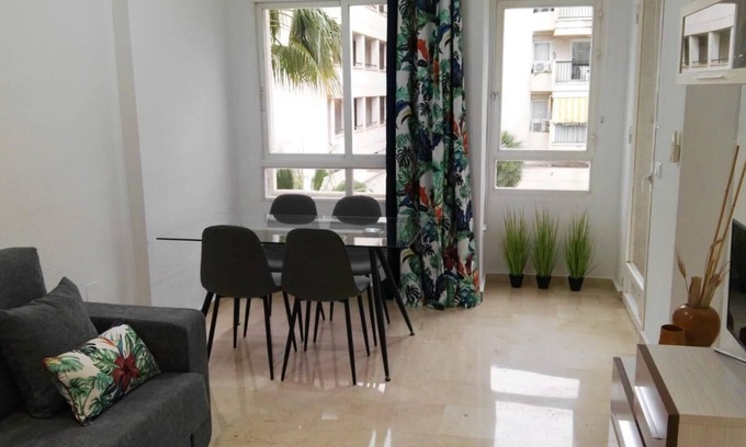 El Albir Apartment | Azul Rentals Albir flat: walk to beach and shops
