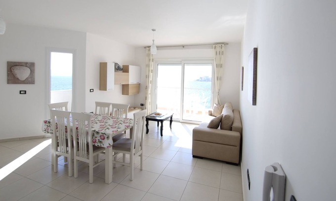 Sarande Apartment | Azzura Sea View Apartment - Sea Horse