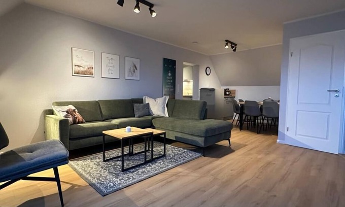 Sahrensdorf Apartment | Büdlfarm - Große Wohnung