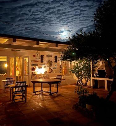 Lampedusa Bed & Breakfast | B&B Cala Pisana (Paola e Melo)