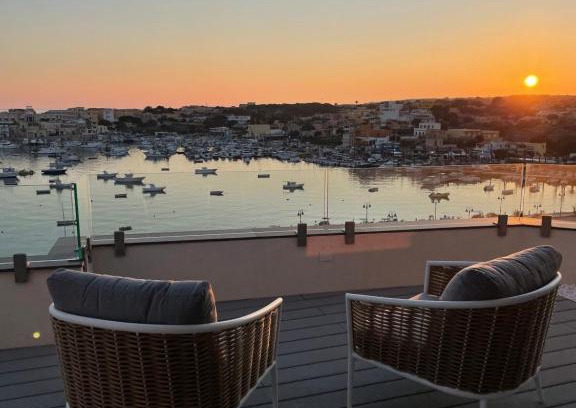 Lampedusa Bed & Breakfast | B&B Giro Di Boa