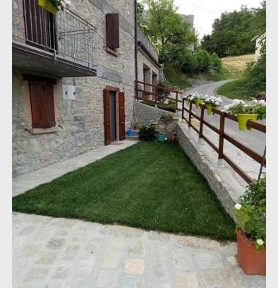 Castelnovo ne' Monti Bed & Breakfast | b&b La Divina Pietra