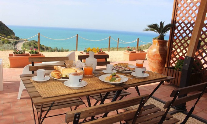 Pergole Bed & Breakfast | B&B La Torre