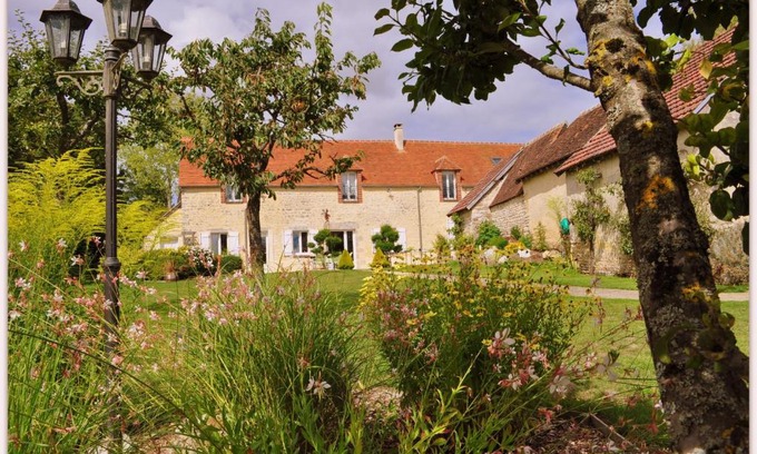 Aunou-sur-Orne Bed & Breakfast | B&B le bourg d'Aunou, petit déjeuner compris