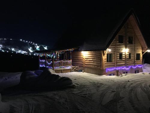 Saint Come House | B&B Le Chalet Bois de Coeur