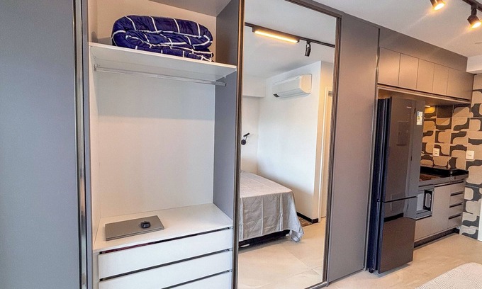 Pinheiros Apartment | B. Side Faria Lima - Pinheiros