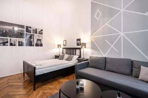 Erzsebetvaros Apartment | B8 - Grand Boulevard Cozy Apartment - Best Location by BQA