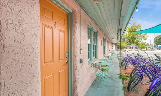 St. Augustine Apartment | Back in Time Motel- Vintage Vibes in St Augustine
