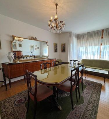 Udine Apartment | Back to the 70s, Large three-bedroom with parking