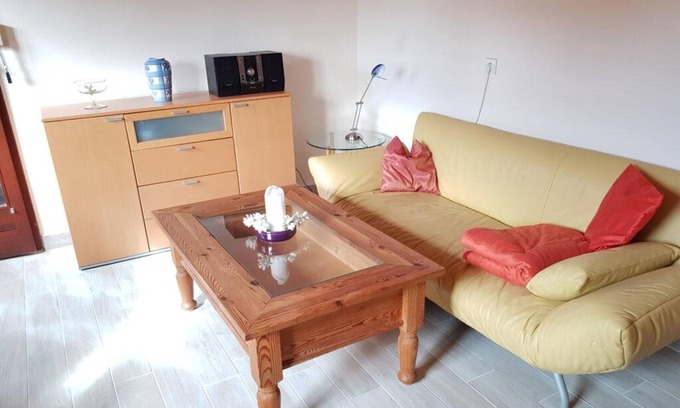 Poppenbull Apartment | Backboord - Villa aft de Kark