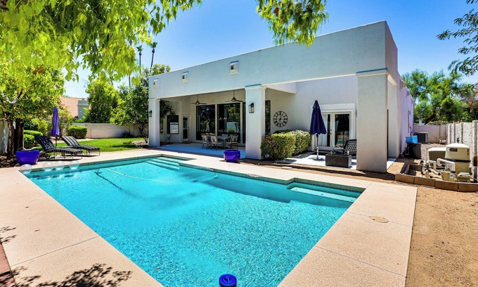 Buenavante House | Backyard Haven w/Pool: North Scottsdale Home!