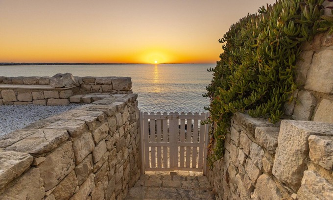 Santa Maria del Focallo Villa | BAIA L'AURA accesso diretto al mare