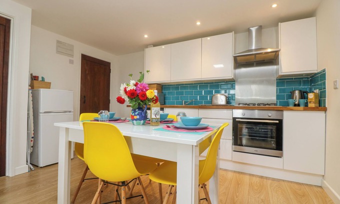Mabe Cottage | BAILEY COTTAGE, pet friendly, character holiday cottage in Stithians