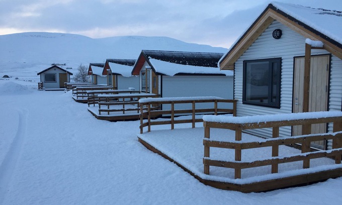 Varmahlid House | Bakkaflöt Guesthouse