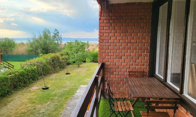 Zamardi Apartment | Balatonic apartman