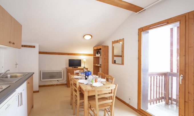 Termignon Apartment | Balcons H 024 - PARC NAT. VANOISE appart. 6 pers.