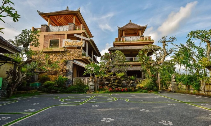 Bebandem House | Balinese Style! 1BR Double Room in Karangasem