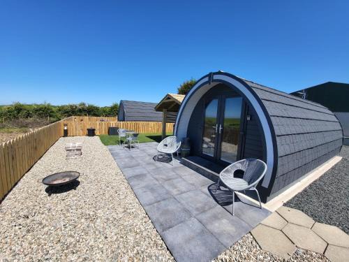Bushmills Apartment | Ballyhemlin pods - Blackthorn