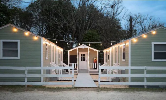 Bandera House | Bandera Tiny Home 1