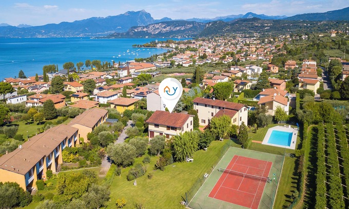 Cisano Apartment | Bardolino Garden Pool &Tennis on the lake, Bardolino, Italy