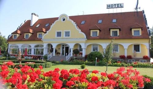 Hegyeshalom Hotel | Barokk Hotel
