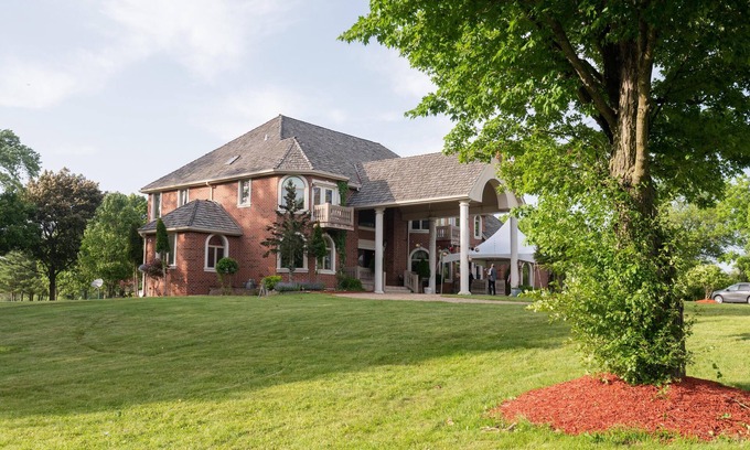 Barrington RV Rental | Barrington Meadows Wedding Venue & Farm: Where Dreams Come True