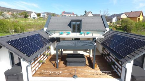 Csopak House | BARRIQUE Farmhouse