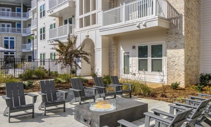 Fort Mill Apartment | Barsala l Cozy & Contemporary 1BD Near Charlotte's Best