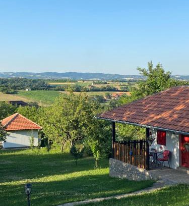 Mladenovac House | Bas u inat babarogama