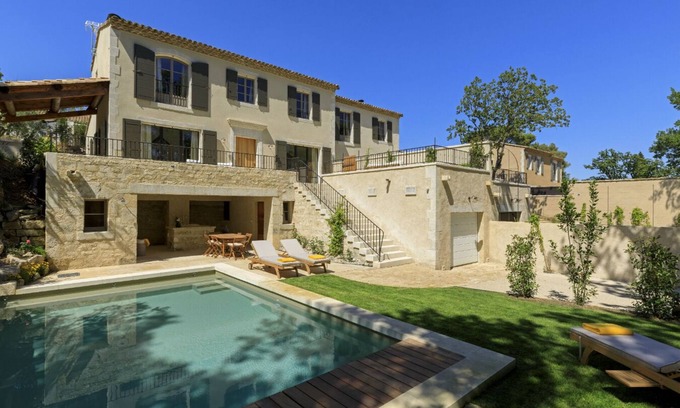 St.-Remy-de-Provence Villa | Bastide du Couchant de l'Amarine - 3 bedroom villa & private pool