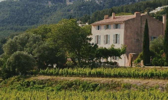 Ollioules Other | Bastide Provençale for 14 people amid 10ha of vineyards and olive groves
