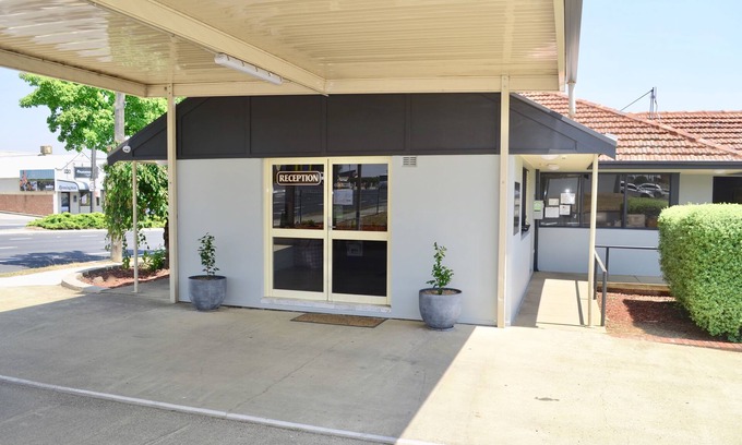 Bathurst Hotel | Bathurst Motor Inn