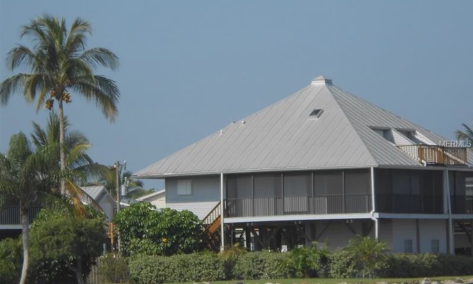Chokoloskee Apartment | Bay front Everglades Sunset Paradise