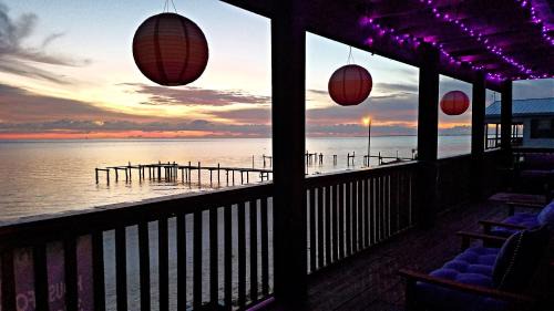 Port Lavaca House | Bay Front Home with Spectacular Sunrise Views