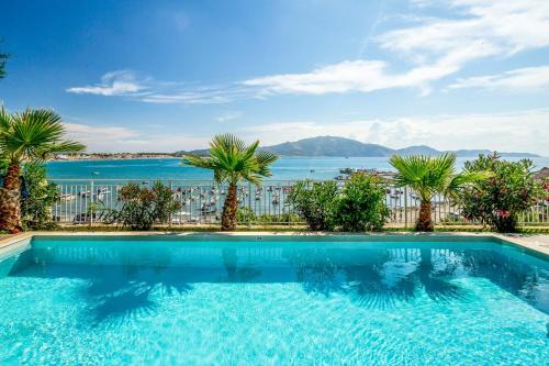 Agios Sostis Villa | Bay View II