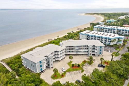 Tybee Island Apartment | Bay View Villas 106