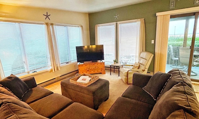Beach Haven House | BAYFRONT with Beautiful Views and the Best Sunsets in Barnegat Light!