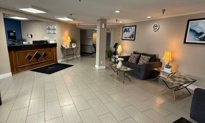 Columbia Hotel | Baymont by Wyndham Columbia, MO