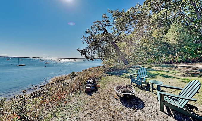 Falmouth Foreside House | Bayside House Near Portland with Water Views, Fast WiFi, & Patio - Dogs OK