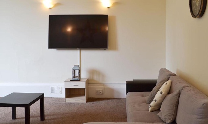 Torquay City Centre House | Baytree House