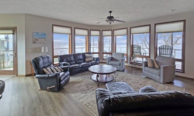Arnolds Park Condo | Bayview Sunset Escape at the Lake