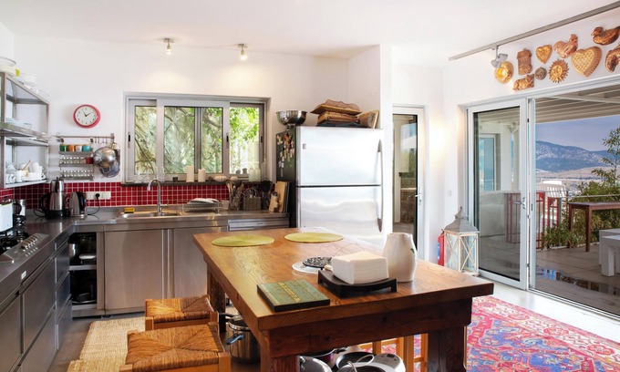 Bodrum Villa | BD-452 Bodrum Yahside 5 Bedroom Private Pool Sea View Summer Rental Villa.