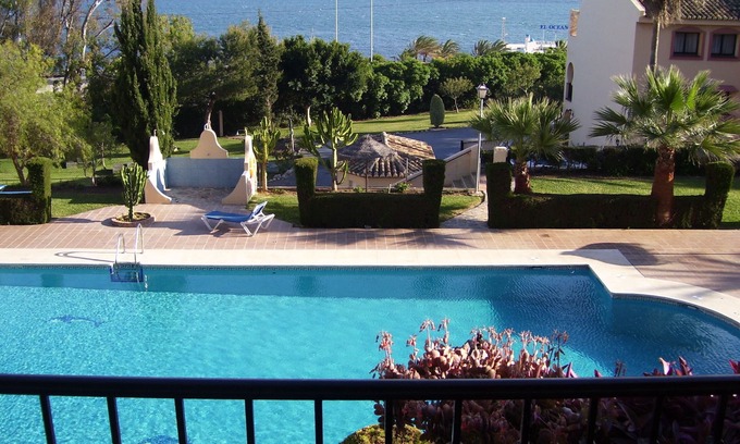 La Cala de Mijas Apartment | BEAUTIFUL APARTMENT IN TORREOCEANO WITH VIEWS TO THE SEA AND POOLS.