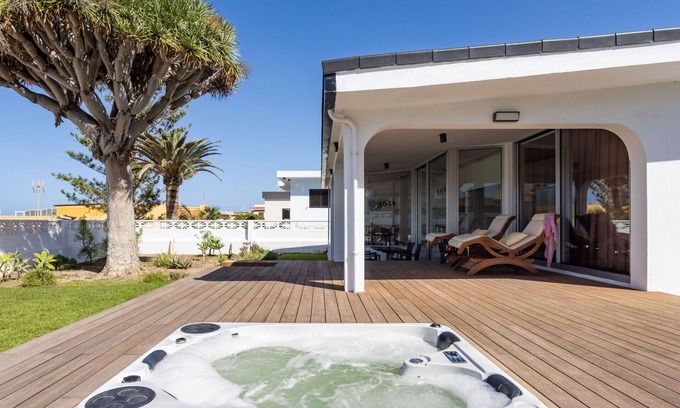 Punta del Hidalgo Villa | Beautiful private villa for 5 people with WIFI, hot tub, TV, terrace and panoramic view