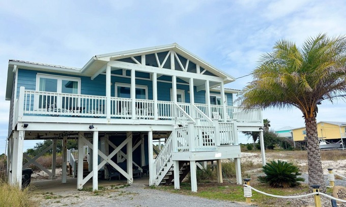 Fort Morgan House | Beach Access 3-bedroom house in Gulf Shores