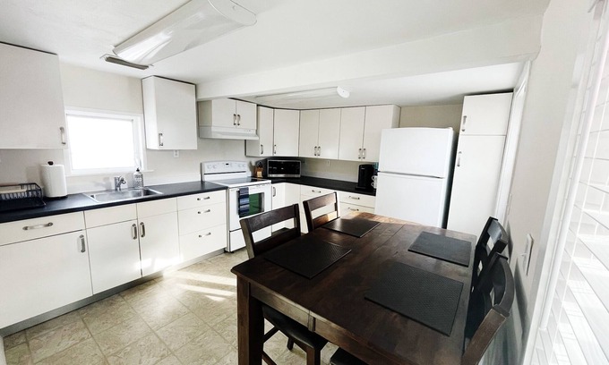 Redington Shores Cottage | Beach Ave Escape Unit B - Just steps from the Beach!